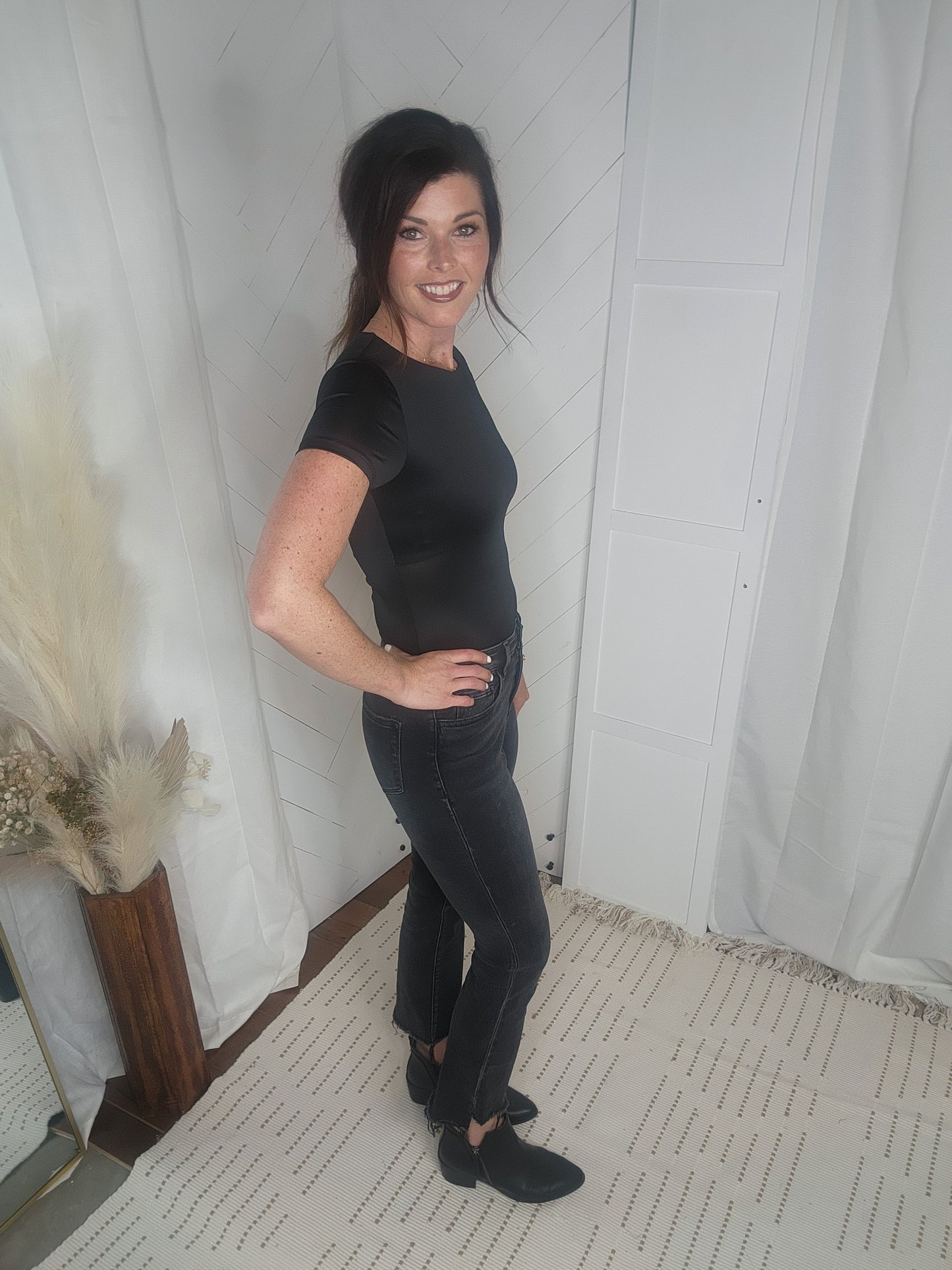 Shortsleeve Bodysuit: Black