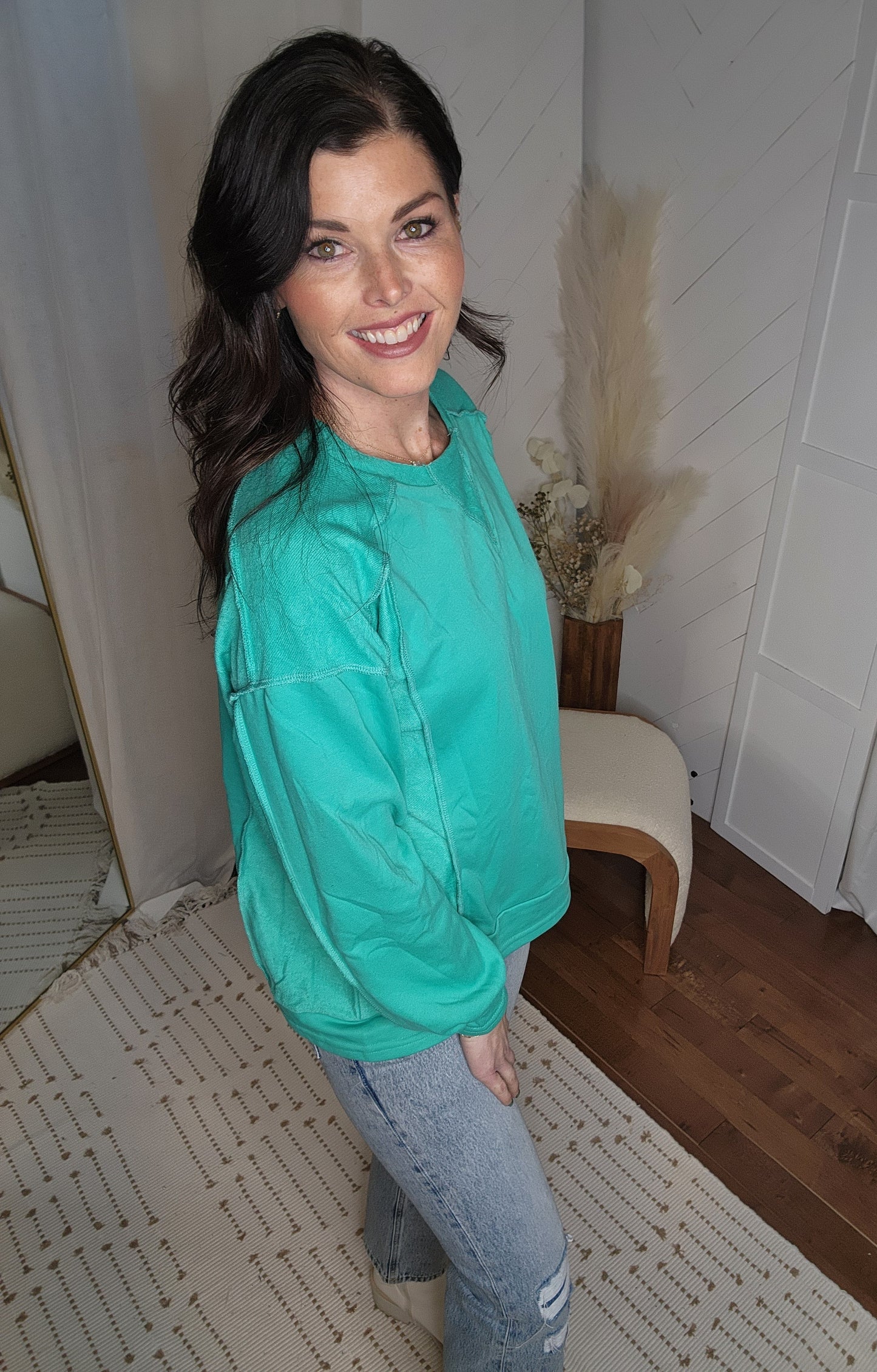Mint Green Splicing Pullover Sweatshirt