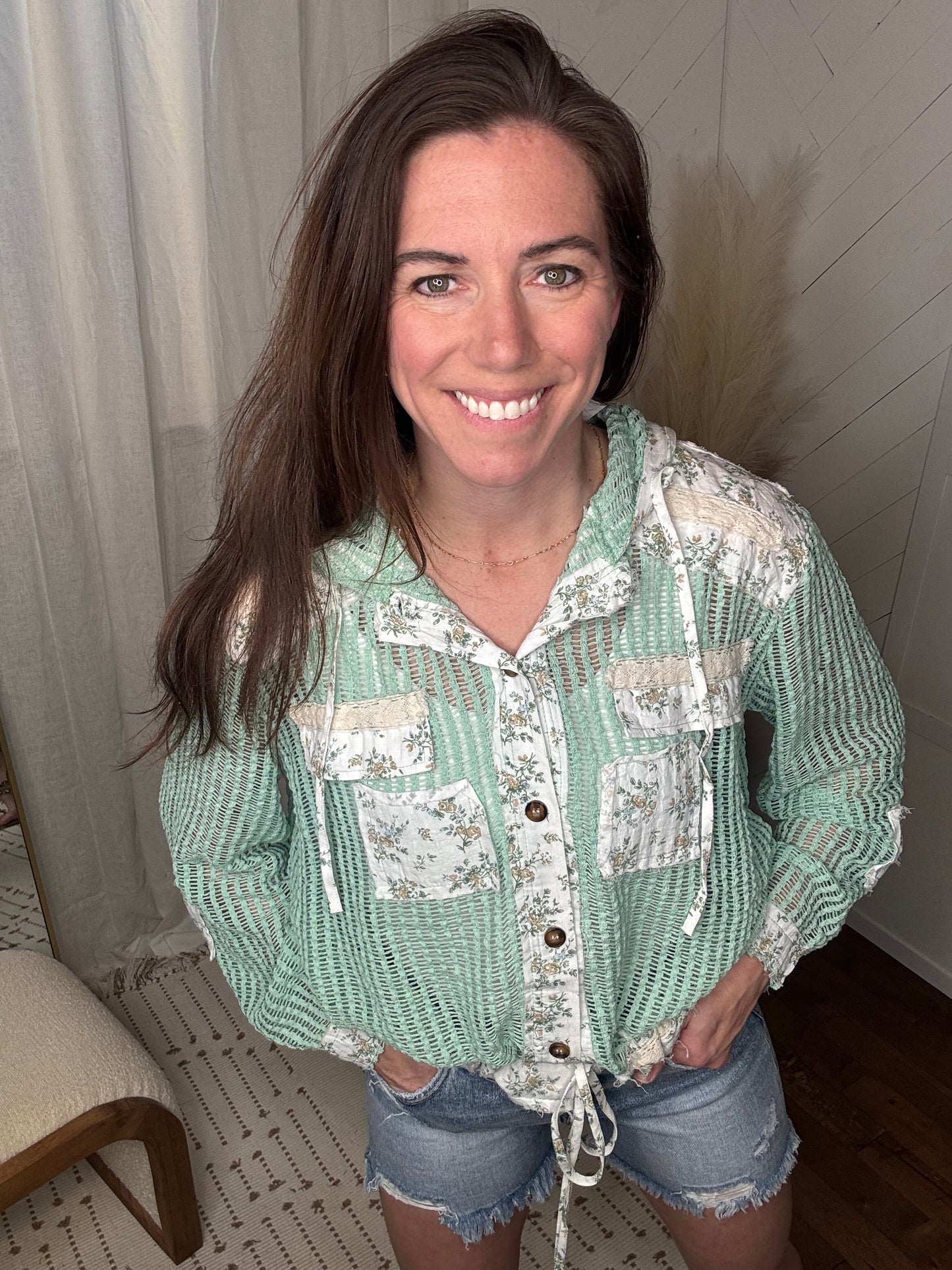 Risen61: Tummy Control High Rise Shorts