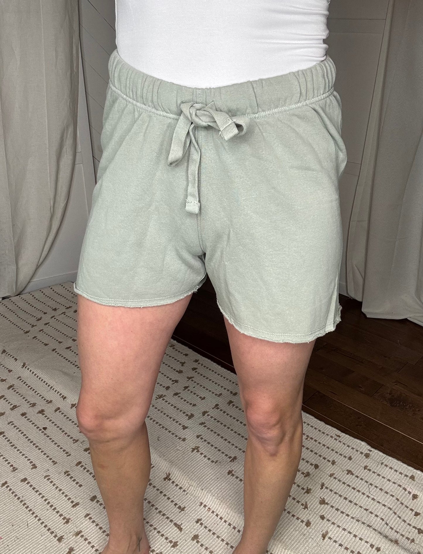 Everyday Seamless High-Rise Shorts: Mint