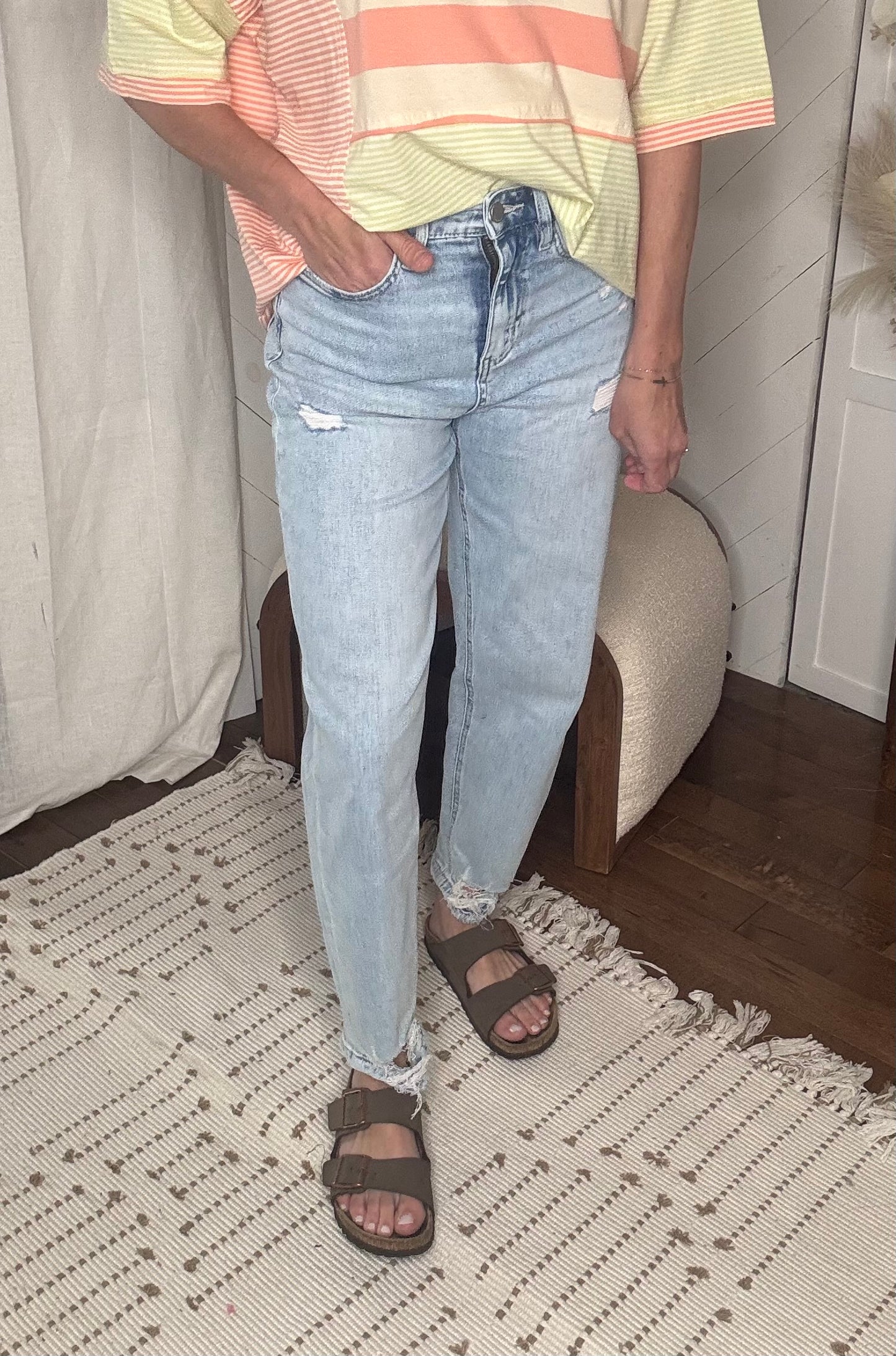 Flying Monkey77: Super High Rise Barrel Jeans
