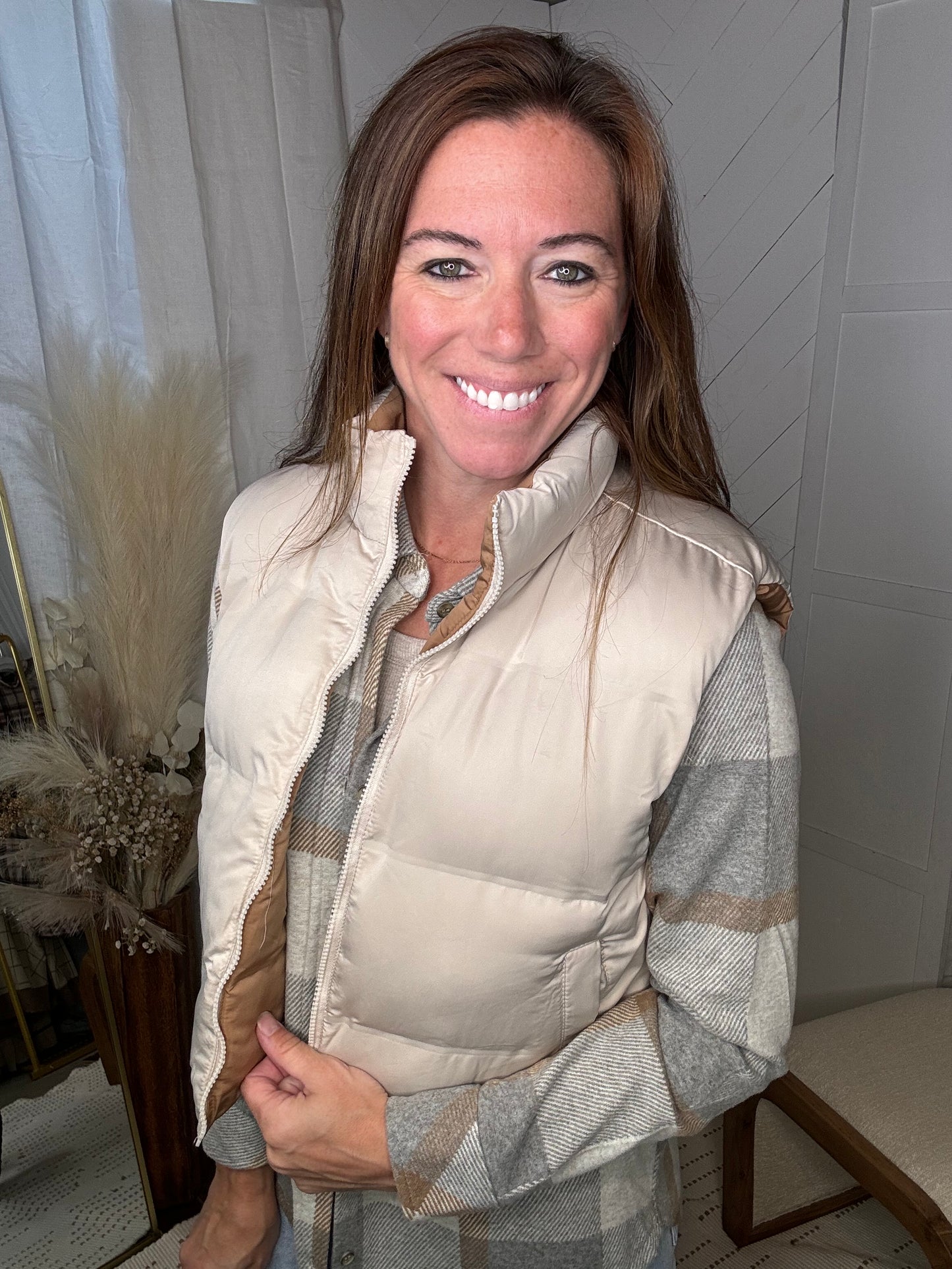 The Izzy Vest: Tan/Carmel