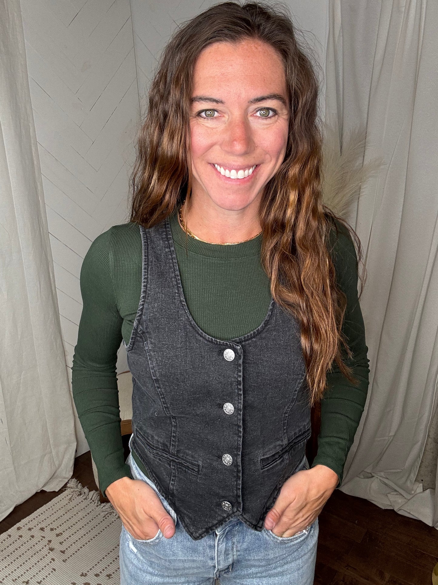 Deep Forest: Essential Long-Sleeved Ribbed Top