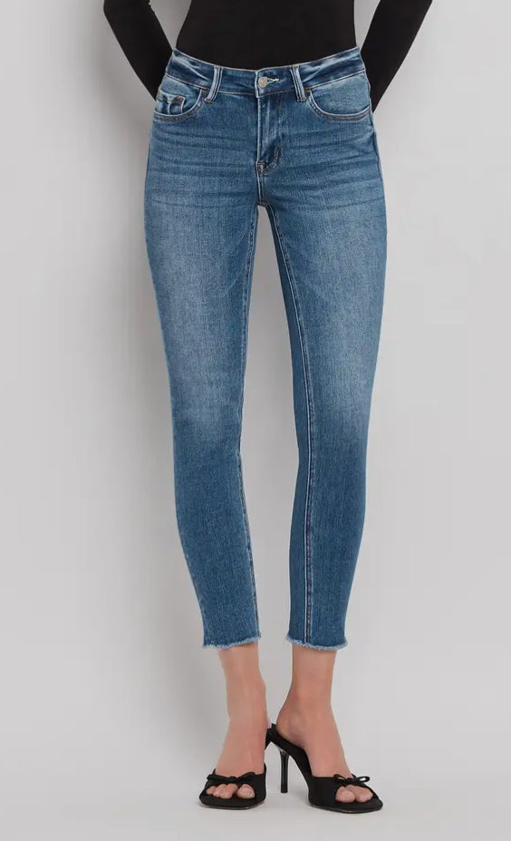 Vervet59: Mid Rise Crop Skinny