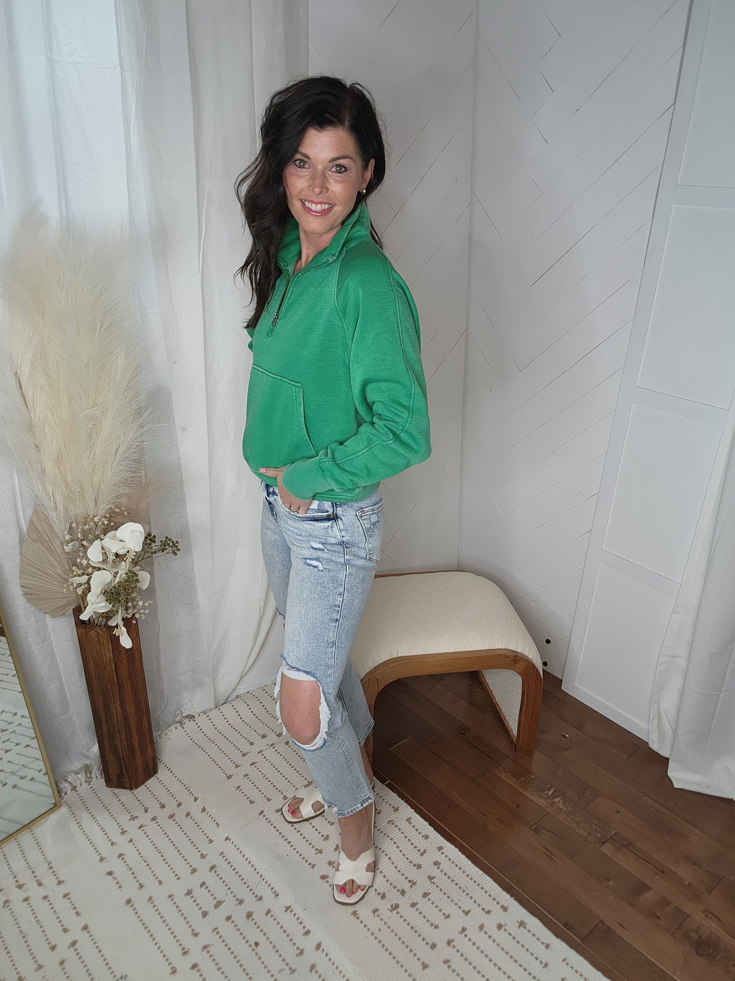 Loveret68: High Rise Crop
