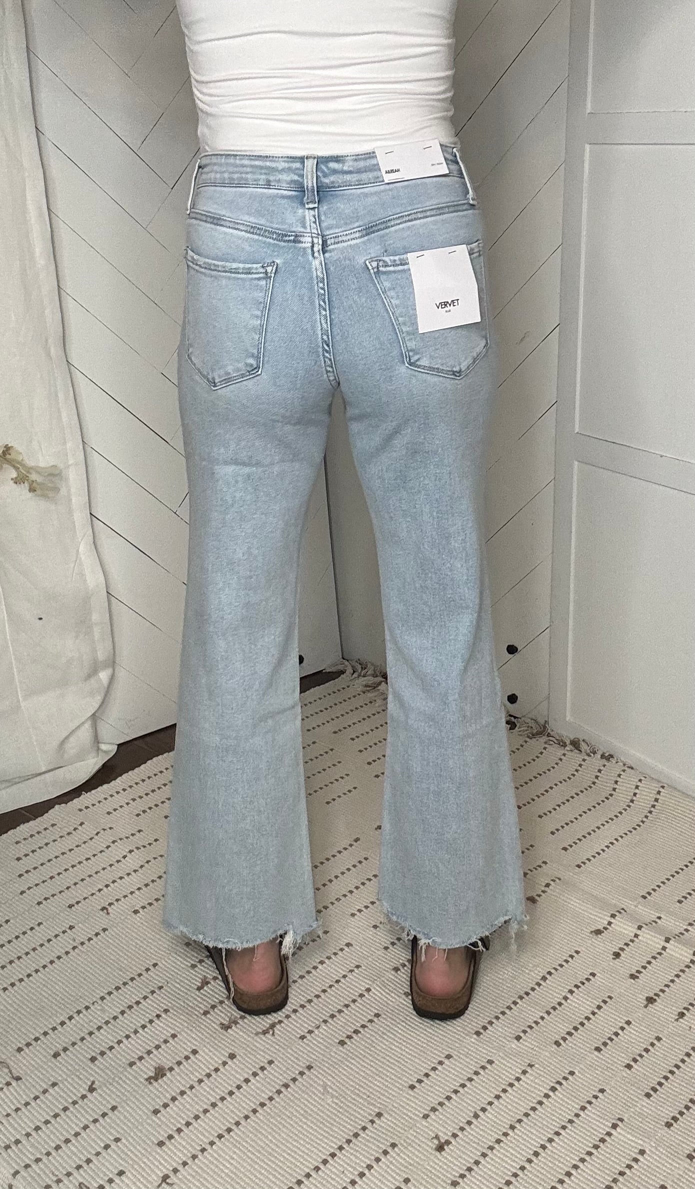 Vervet08: High Rise Slim Wide Jeans