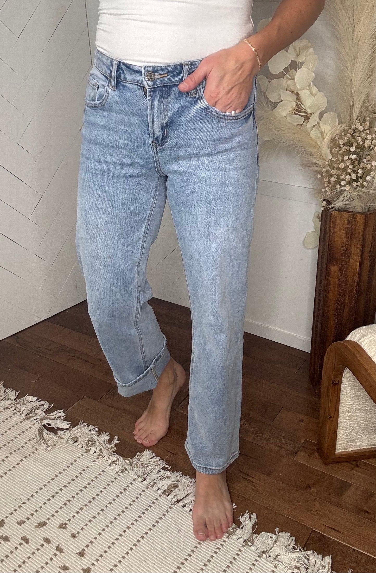 Vervet42: Mid Rise Dad Jeans