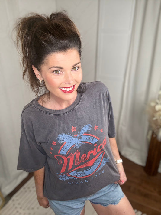 'MERICA Retro Graphic Tee