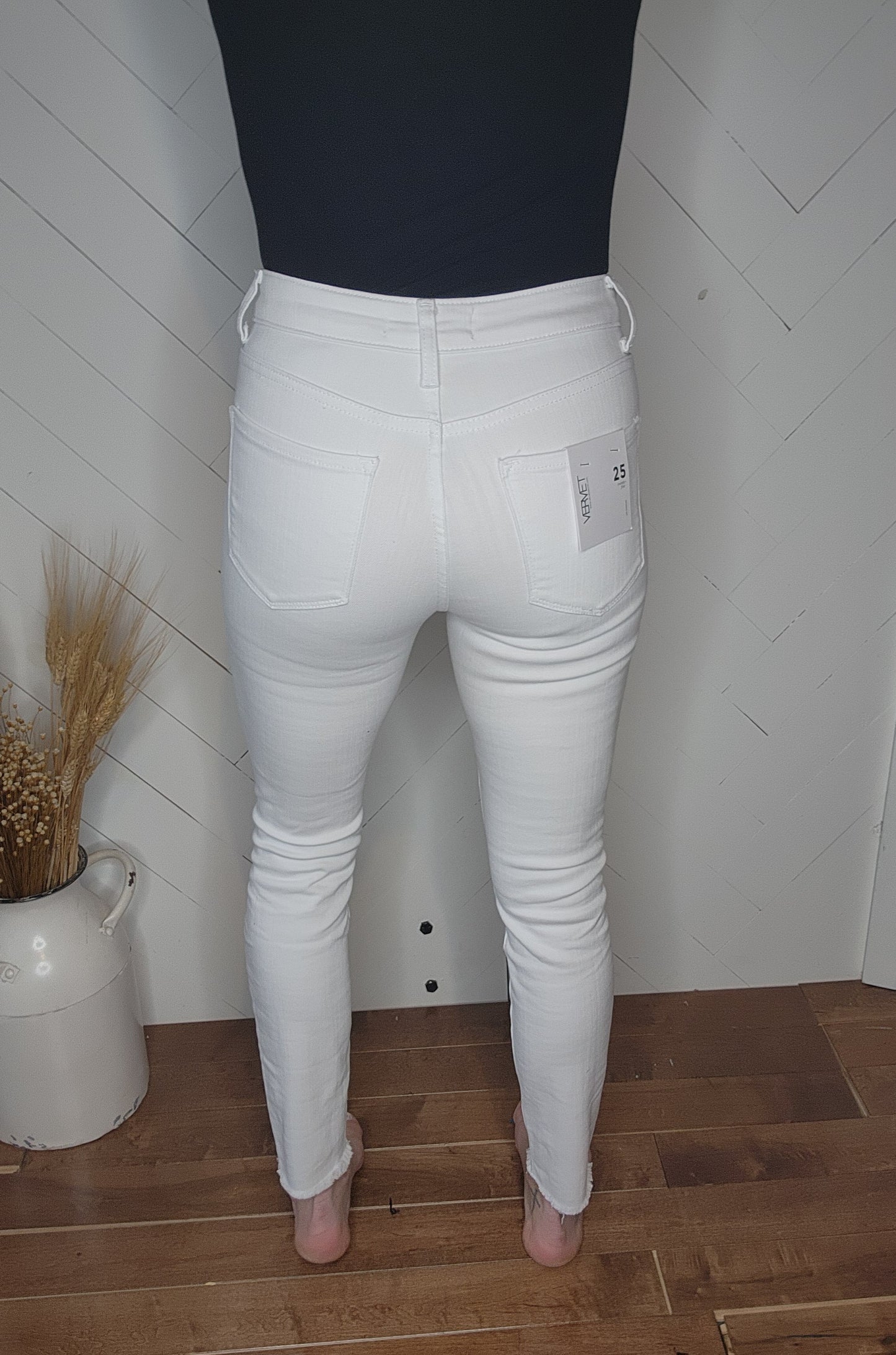 Vervet Haylie Thrilled: White High Rise Skinny Jeans