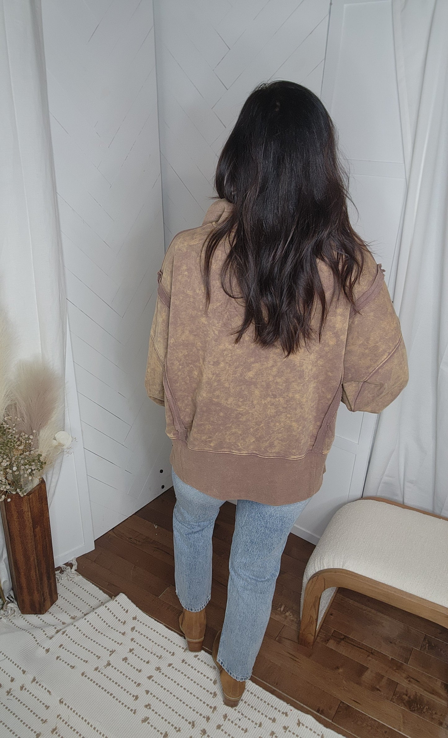 Mocha Washed Henley Sweatshirt