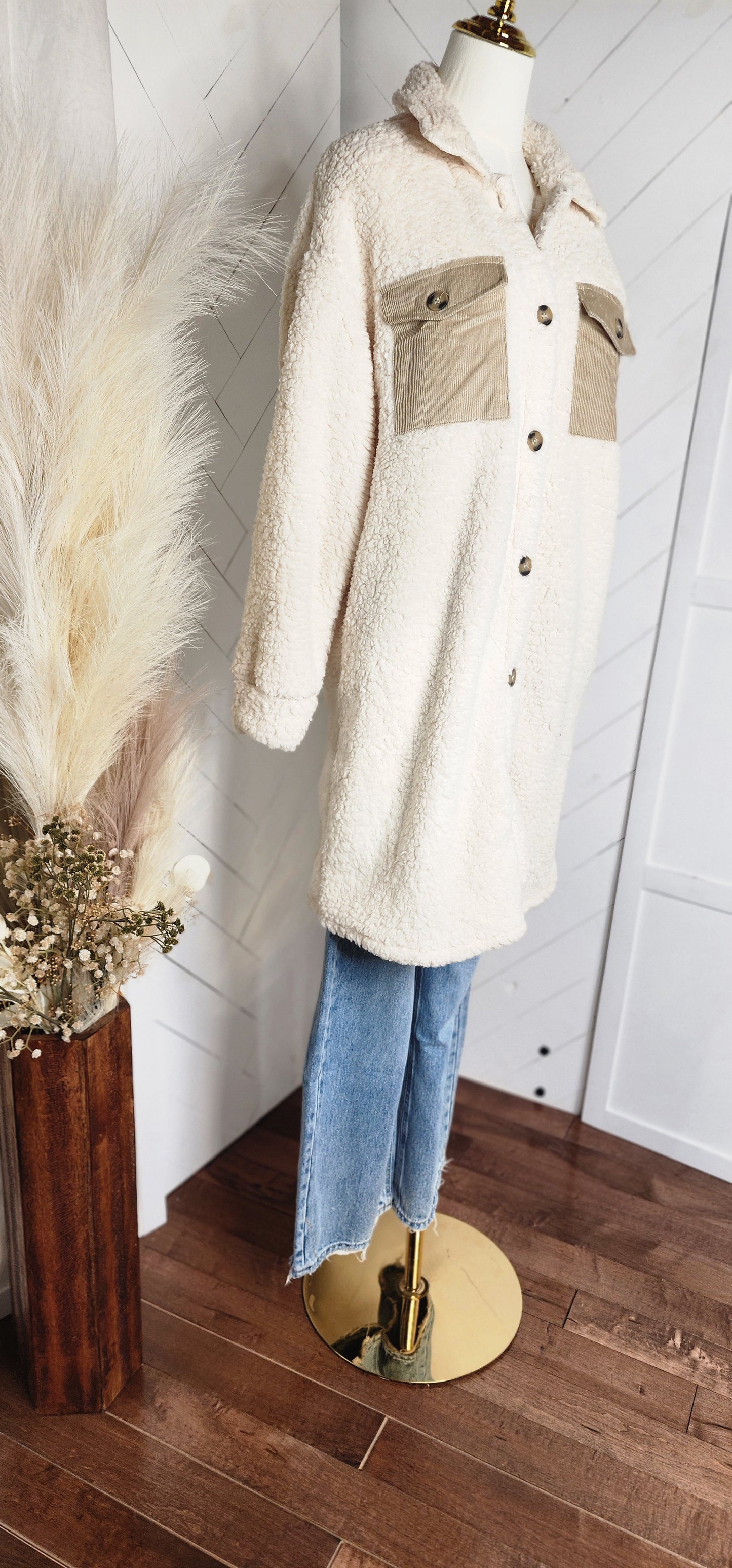 Corduroy Pocket Teddy Coat: Beige