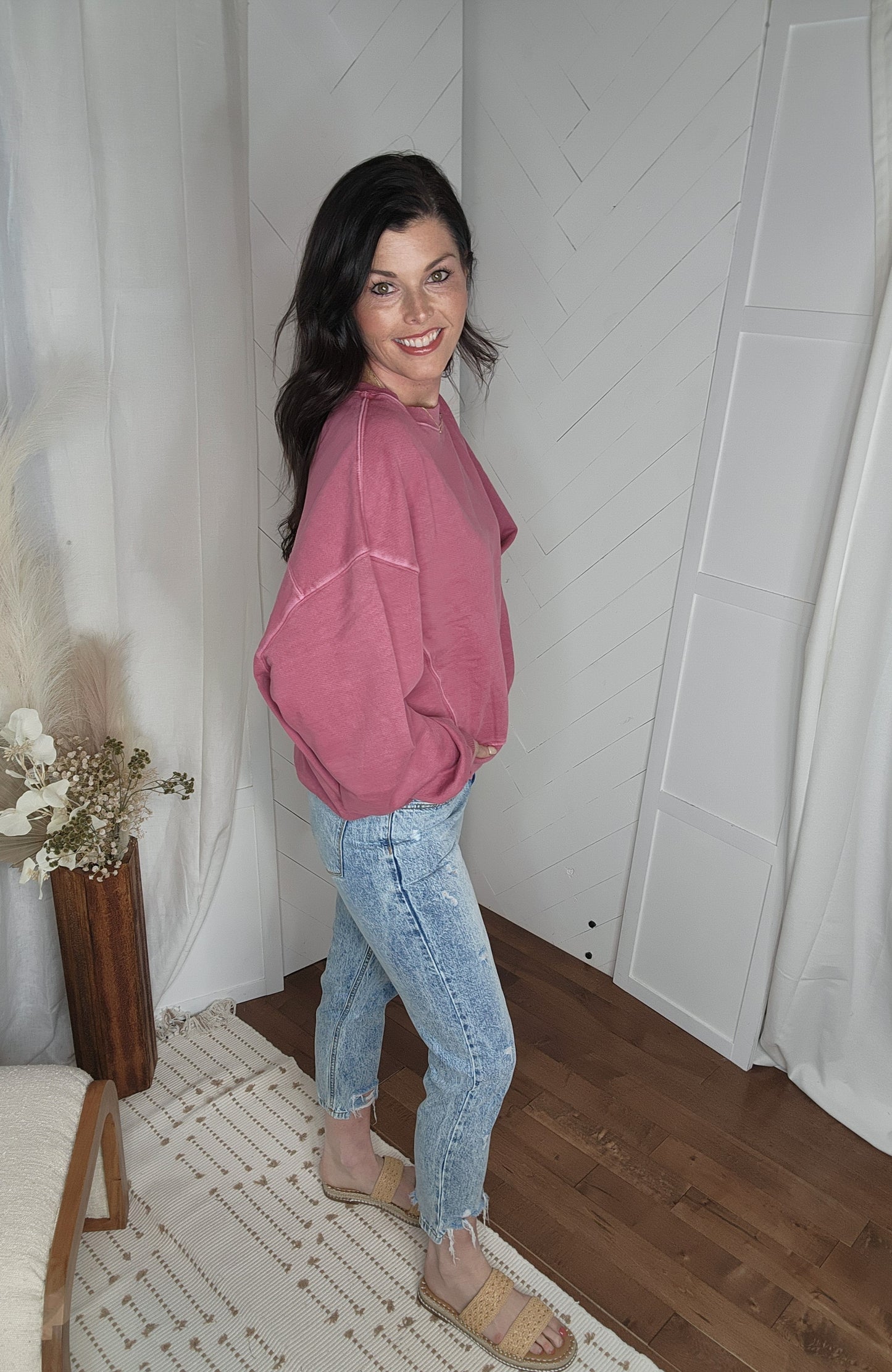 KanCan03: High Rise Ankle Mom Jeans