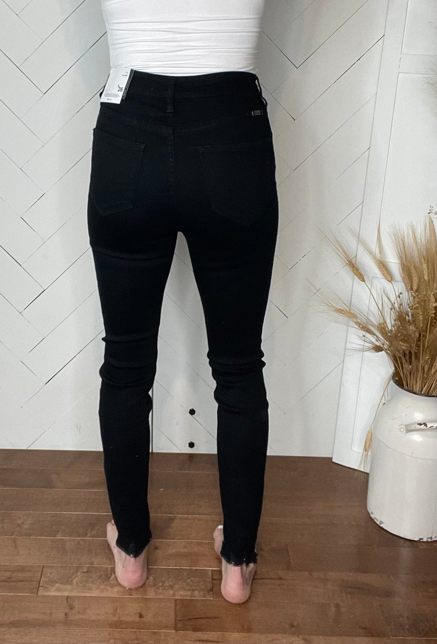 KanCan Hi-Rise Black Skinny Jeans