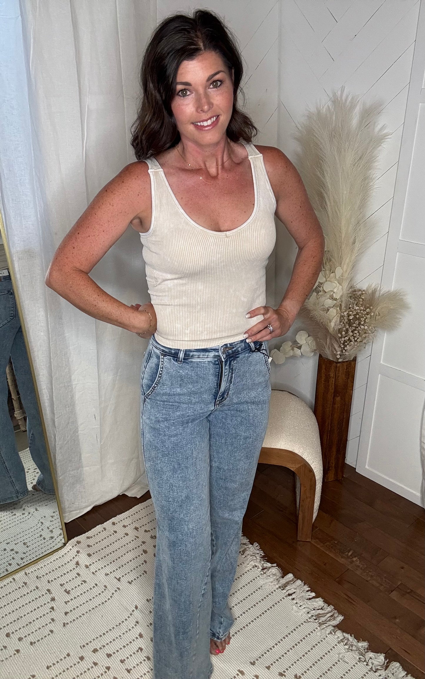 Beige V-Neck Ribbed Seamless Tank