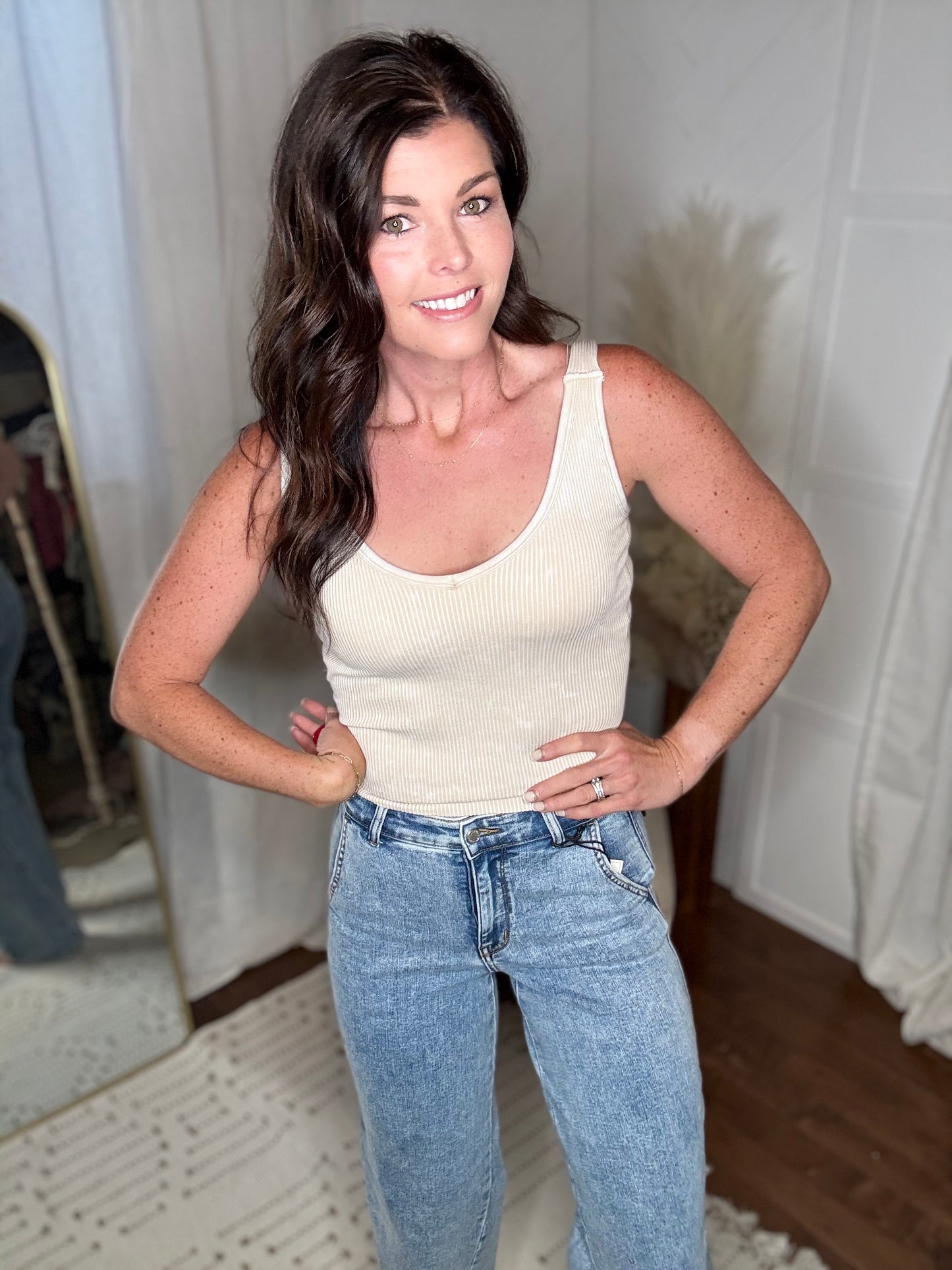 Beige V-Neck Ribbed Seamless Tank