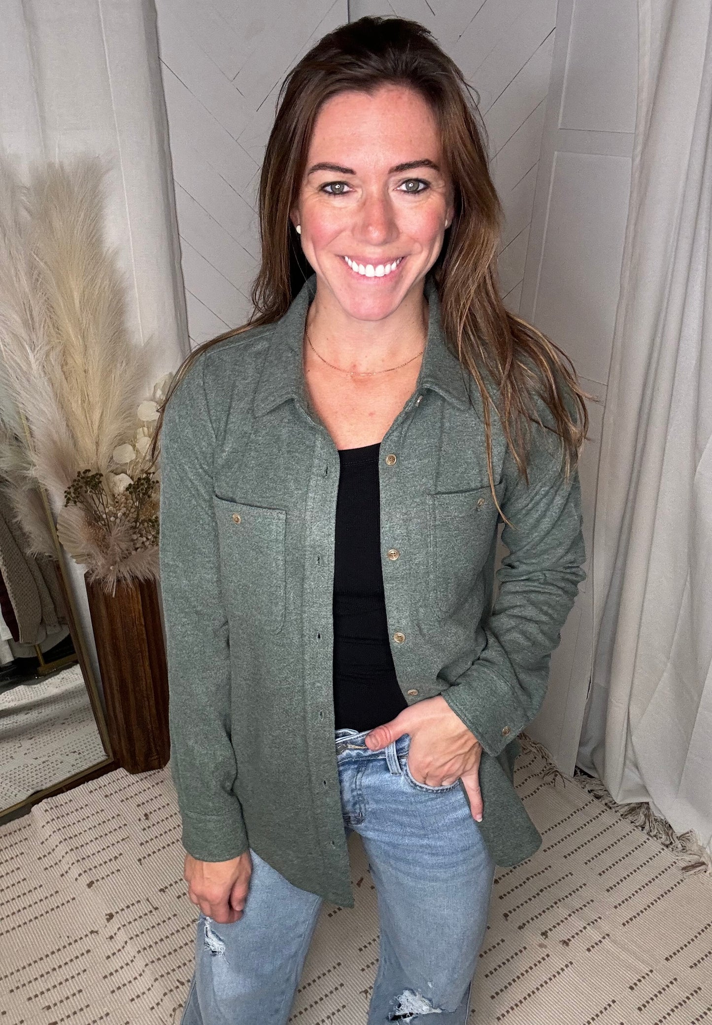 The Lexi Button Down: Forest Green