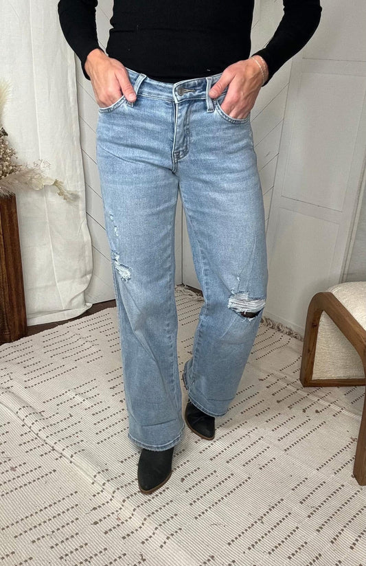 Loveret25: Mid Rise Wide Leg Jean
