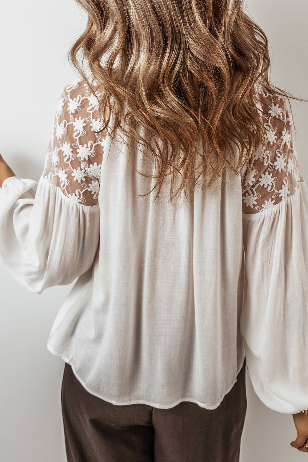 Floral Lace Blouse: White