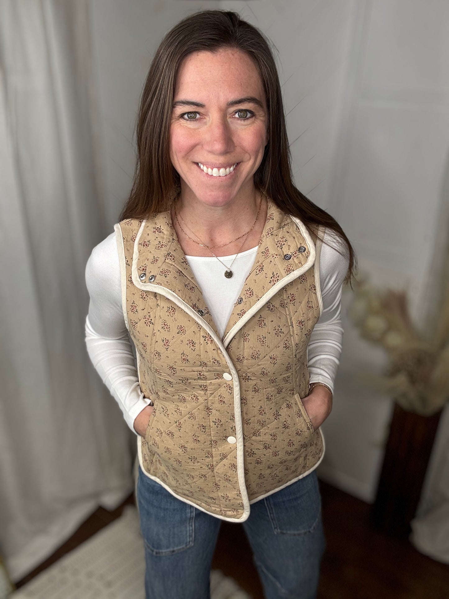 Khaki Floral Print Quilted Vest