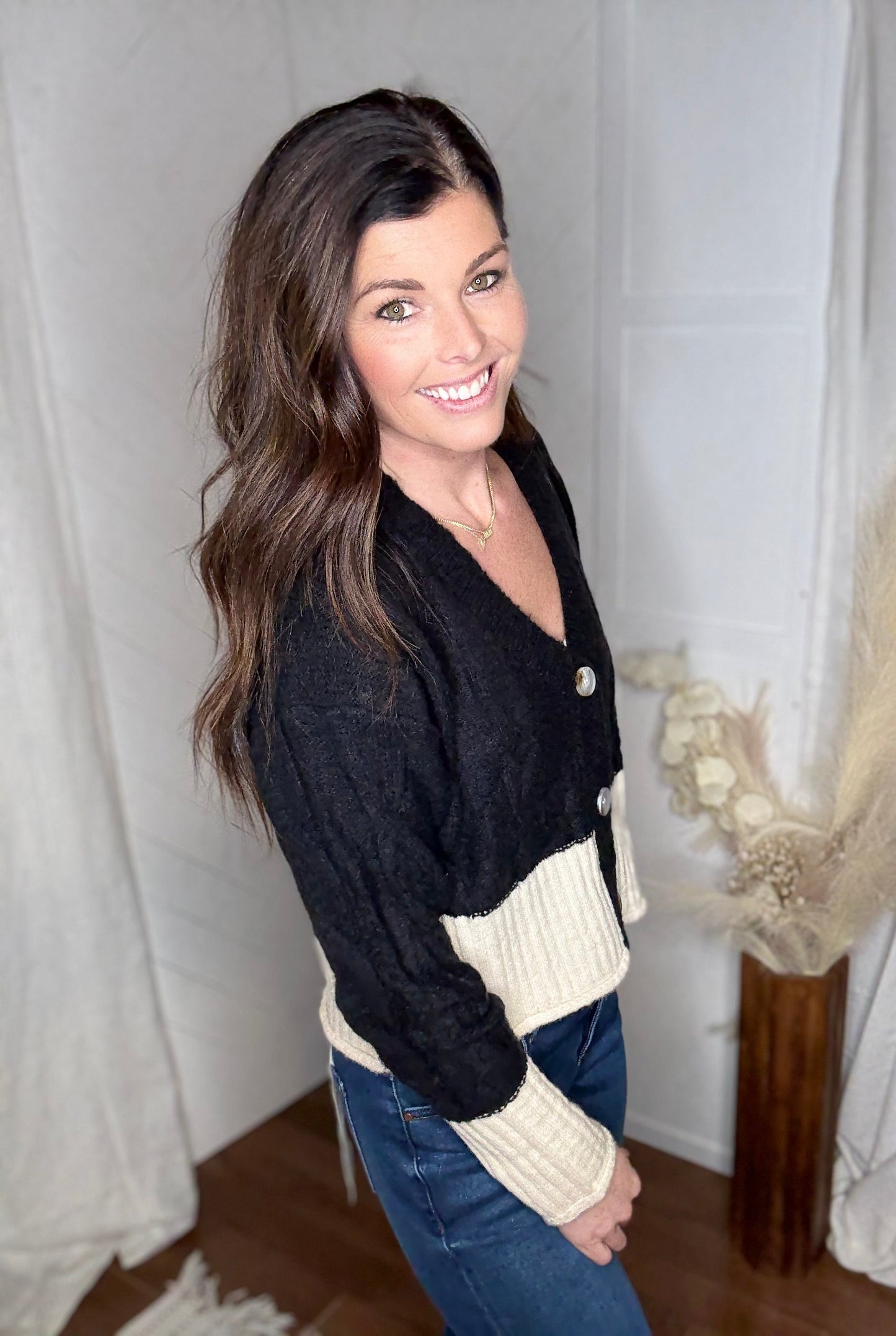 Black Oatmeal Cable Knit Crop Sweater Cardigan