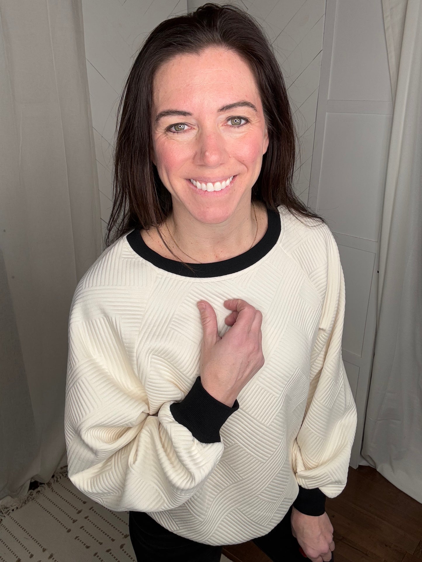 Textured Contrast Trimmed Sweater