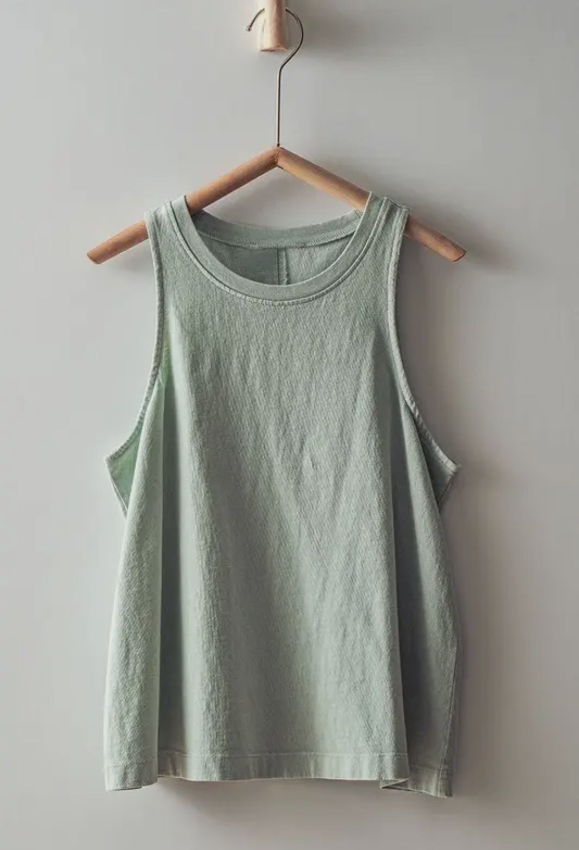 Mineral Washed Tank: Mint