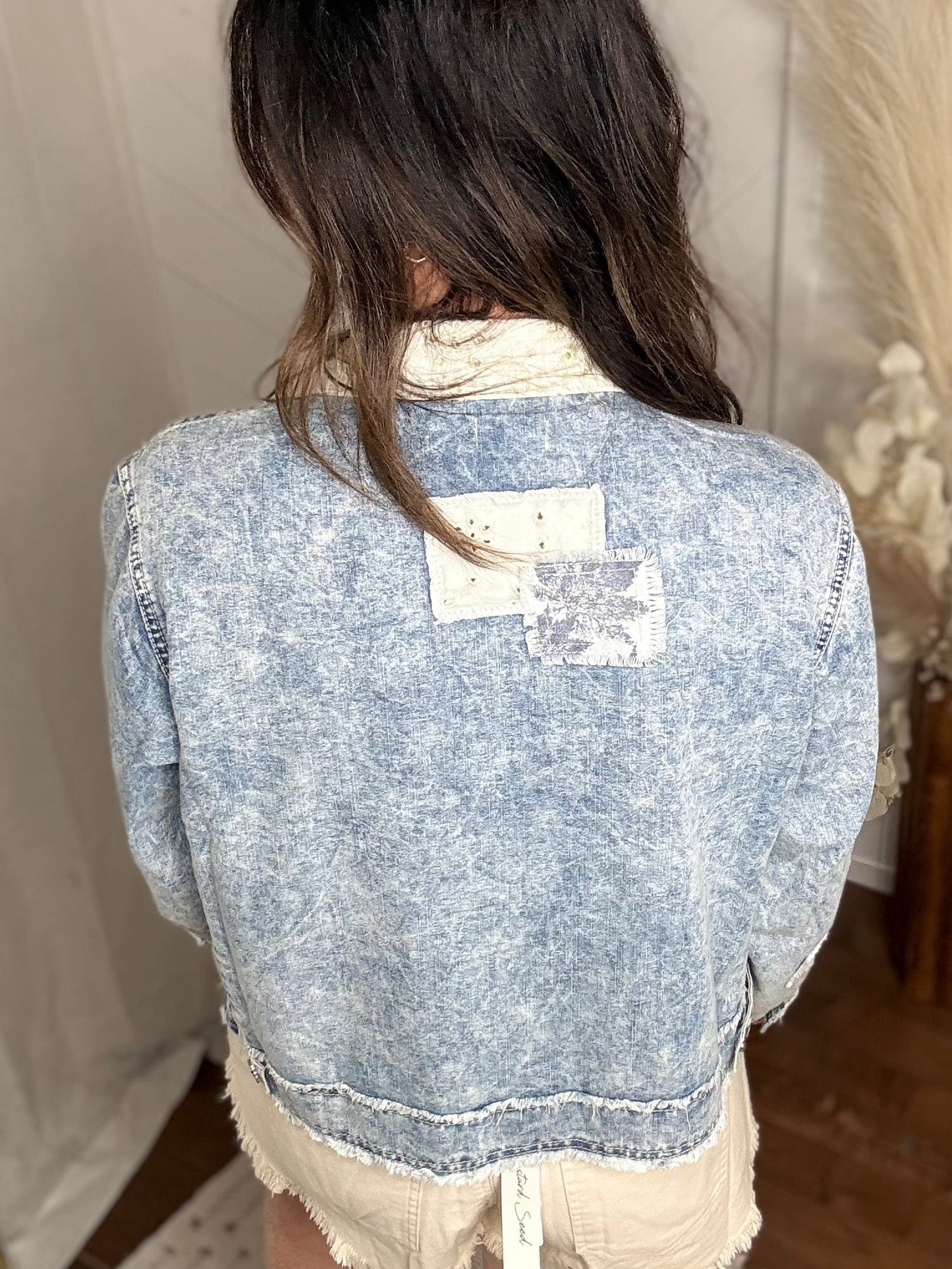 Vintage Washed Zip-Up Patch Denim Jacket