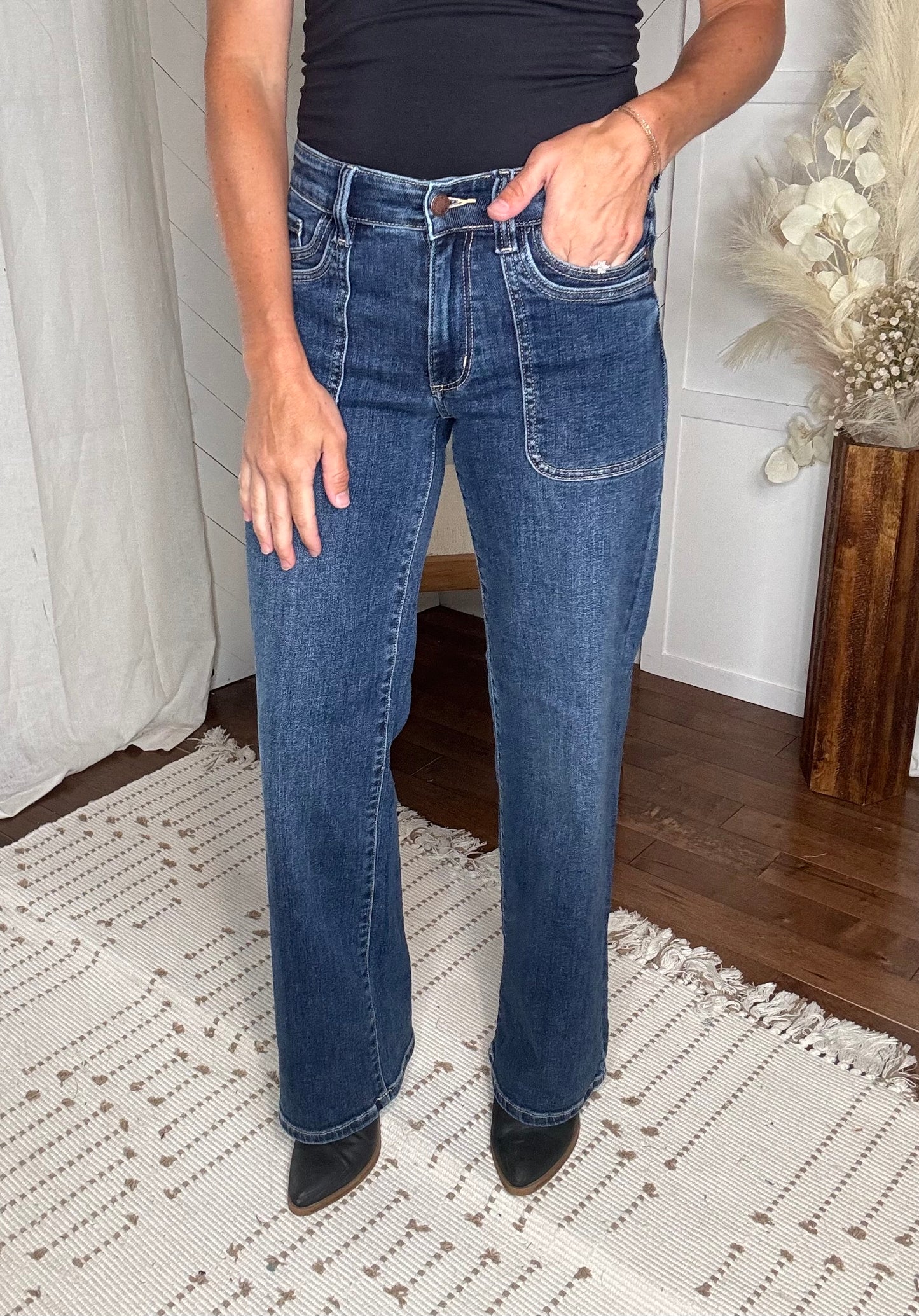 Judy Blue80: High Waist Straight Cut