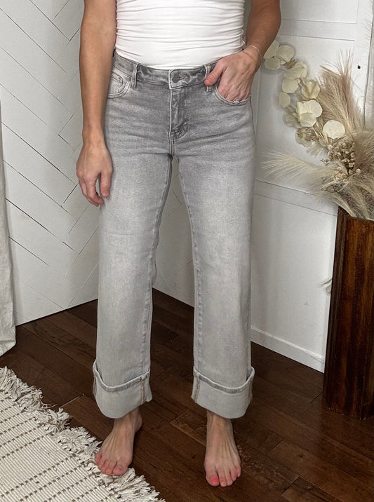 Risen25: Light Grey Mid Rise Crop