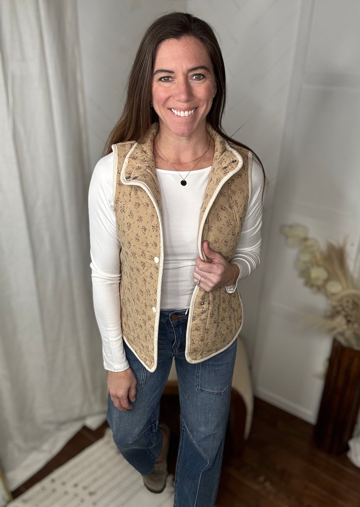 Khaki Floral Print Quilted Vest