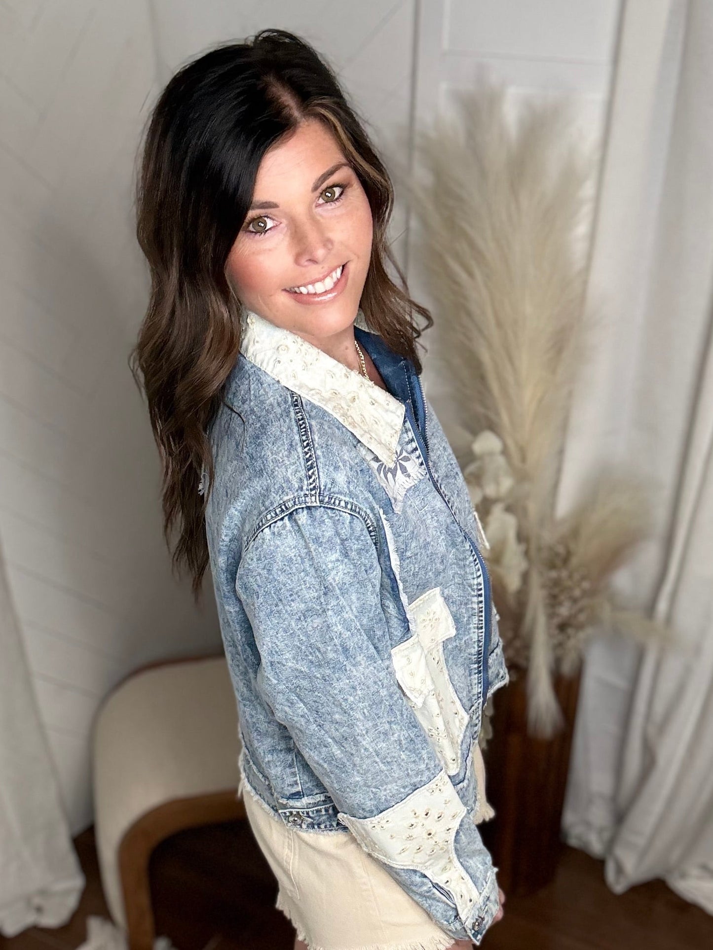 Vintage Washed Zip-Up Patch Denim Jacket