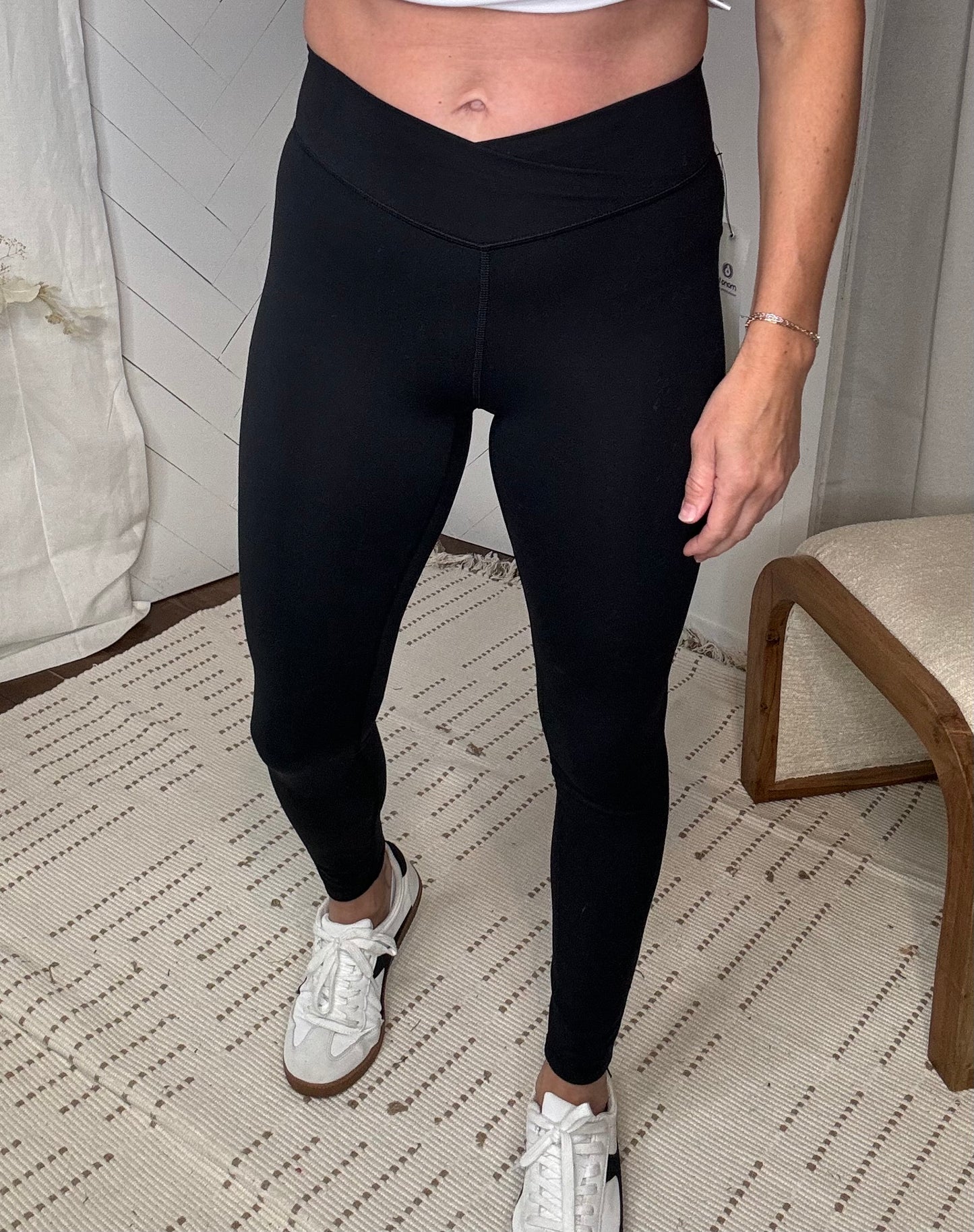 Crossover Black Leggings