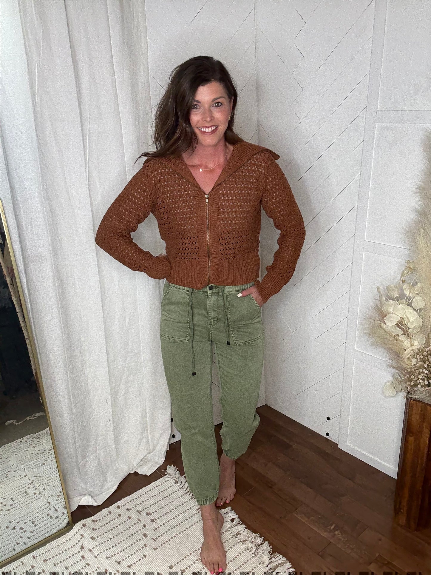 Mica High Rise Drawstring Joggers: Olive