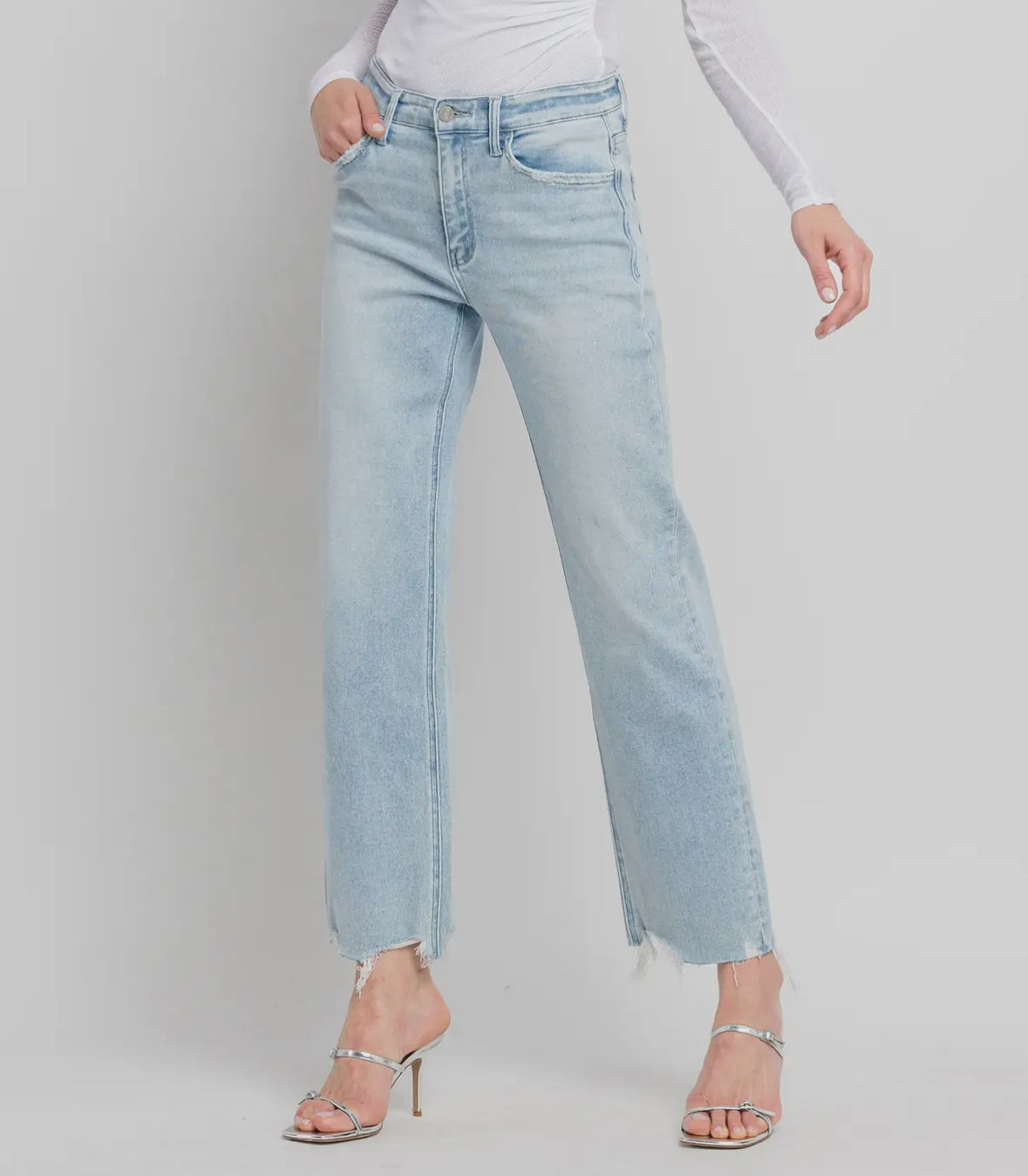 Vervet08: High Rise Slim Wide Jeans