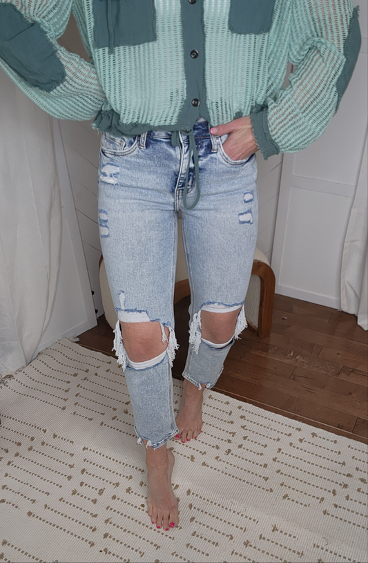 Loveret68: High Rise Crop