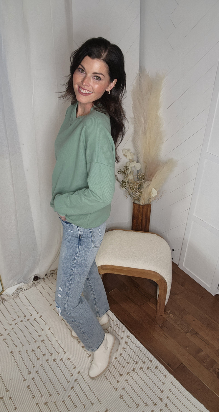 Moody Mint Waffle V Neck Top