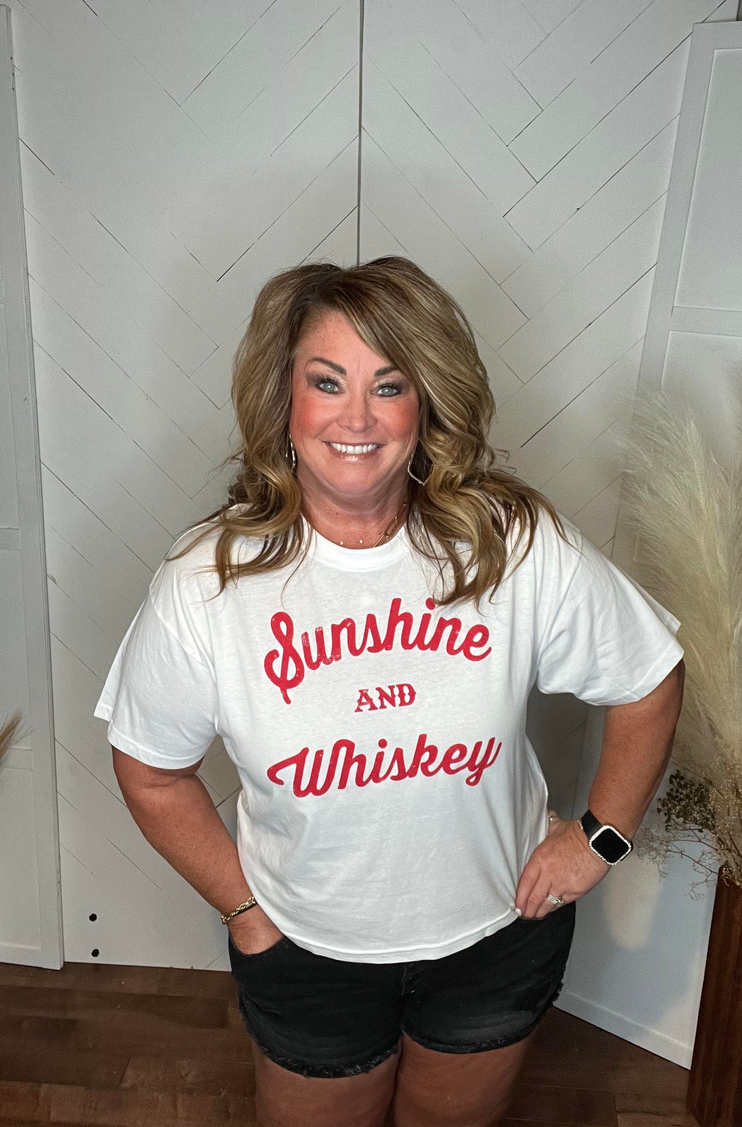 Sunshine + Whiskey Long Crop: White