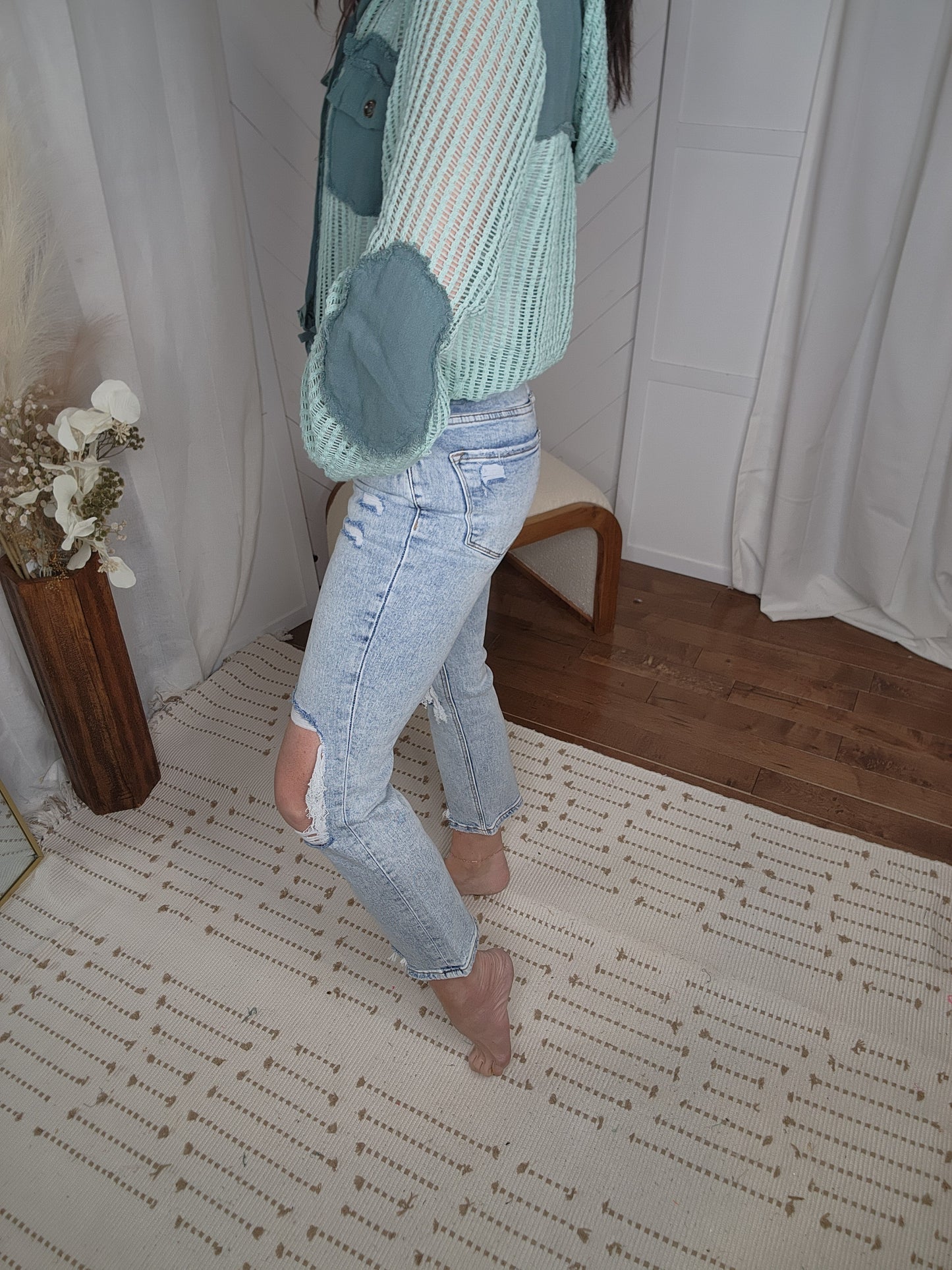 Loveret68: High Rise Crop
