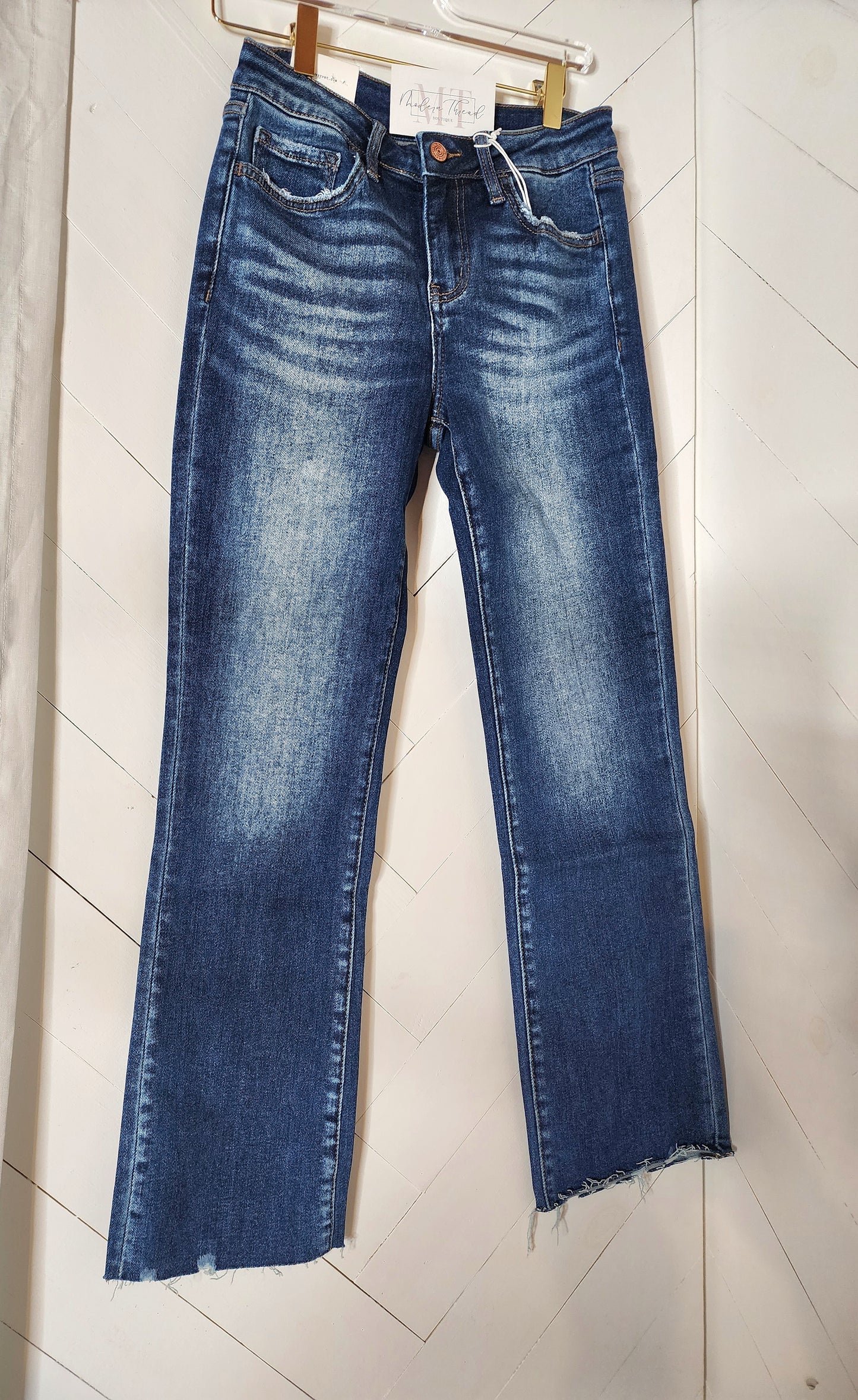 Loveret23: Mid Rise Crop